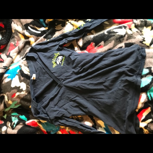 Hollister long sleeve V neck - Picture 3 of 5